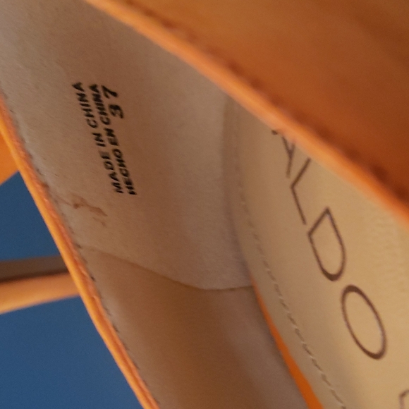 Brand new Aldo 'Antonini' platform suede pumpkin, tan and purple 5" heels - Picture 9 of 12